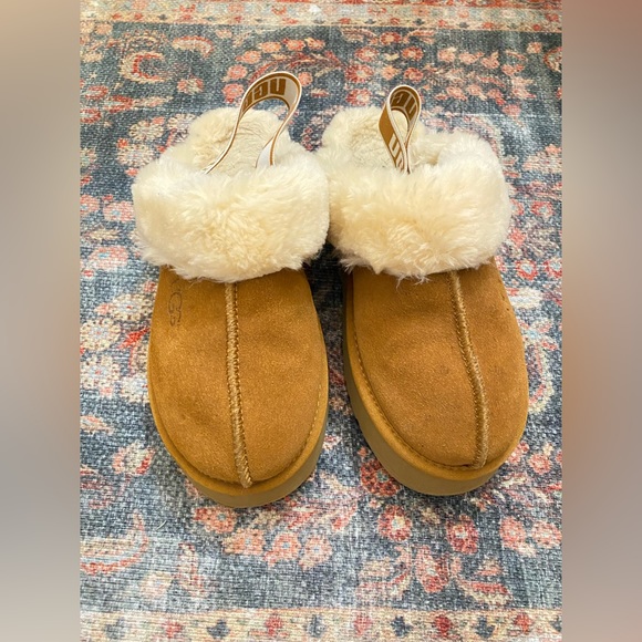 UGG Shoes - Sling back uggs